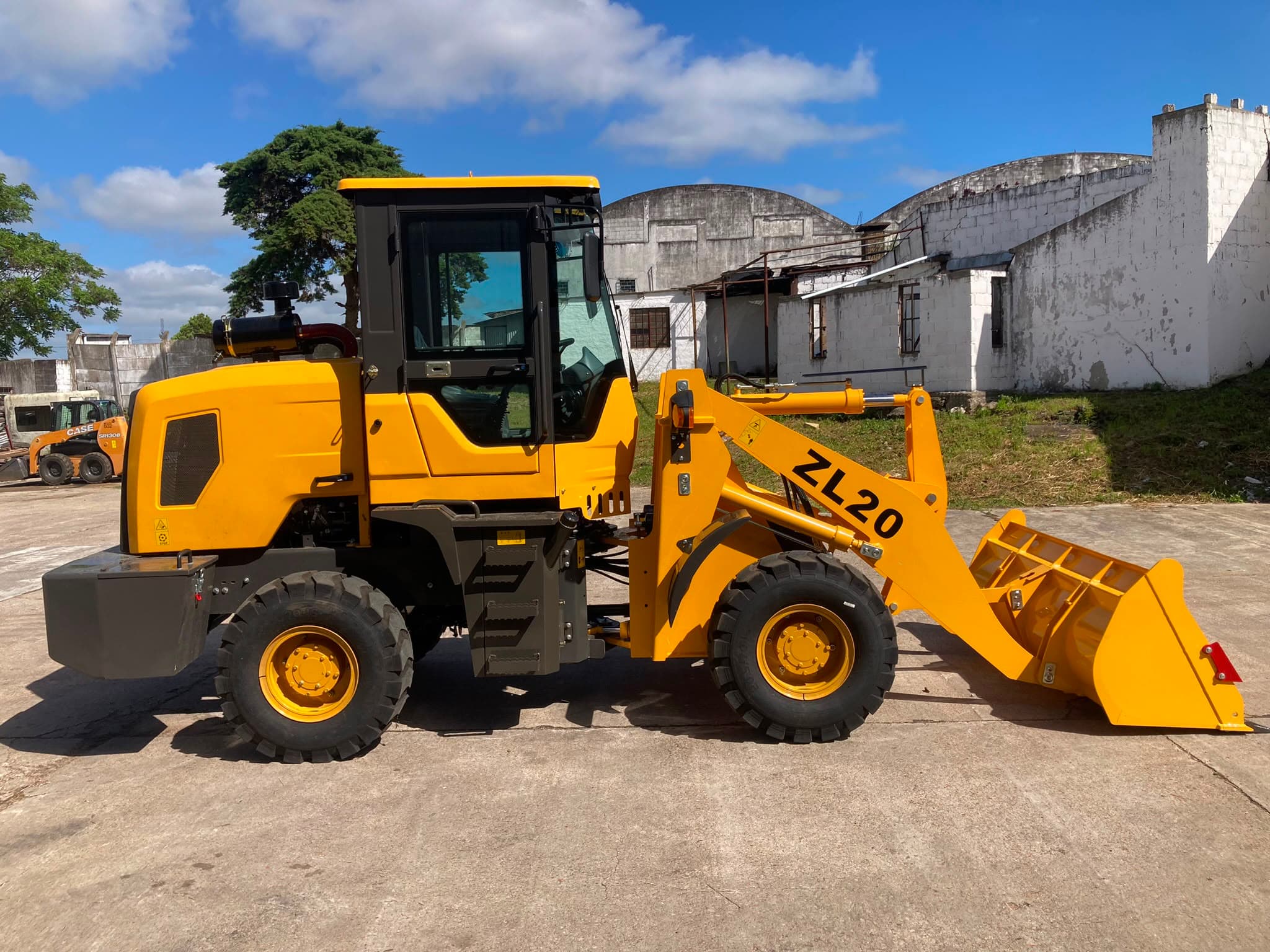 Pala Cargadora ZL 20 en EB Maquinarias